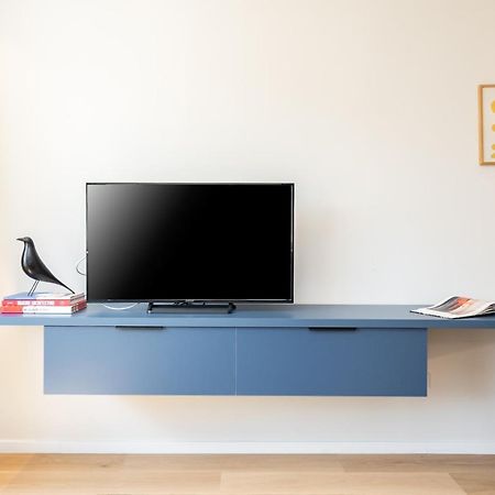 Elegant Studio In The Heart Of The Town Bukarest Kültér fotó