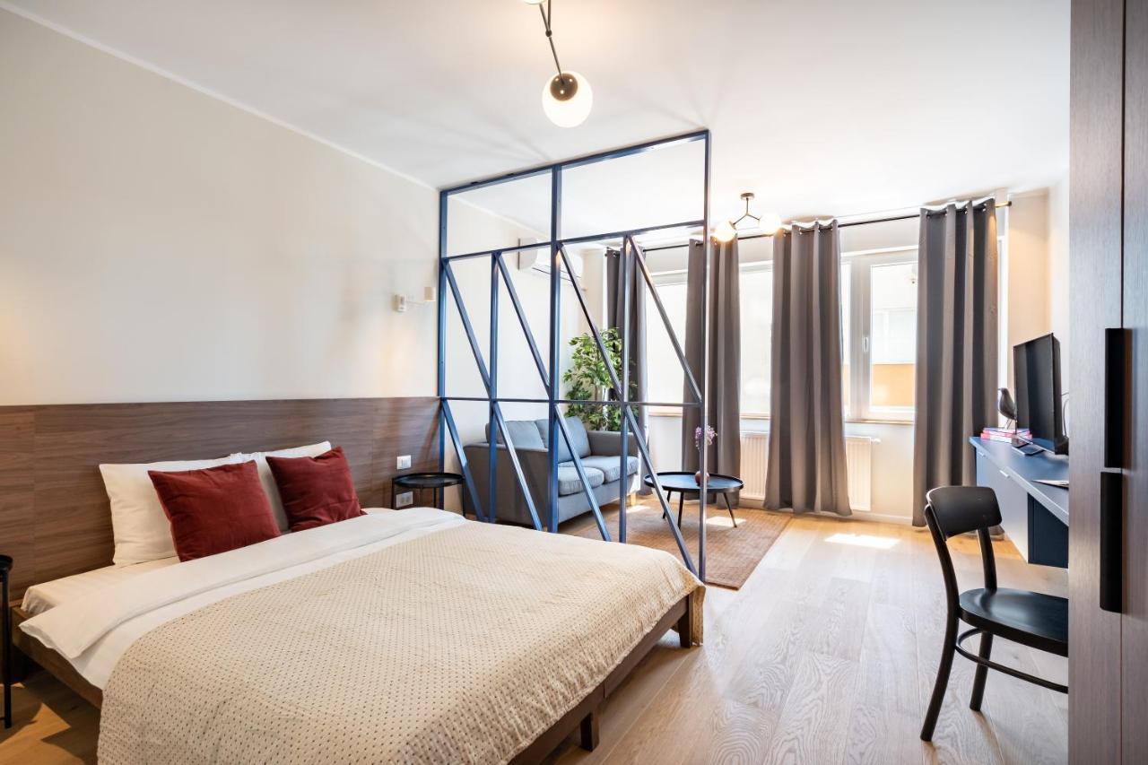 Elegant Studio In The Heart Of The Town Bukarest Kültér fotó