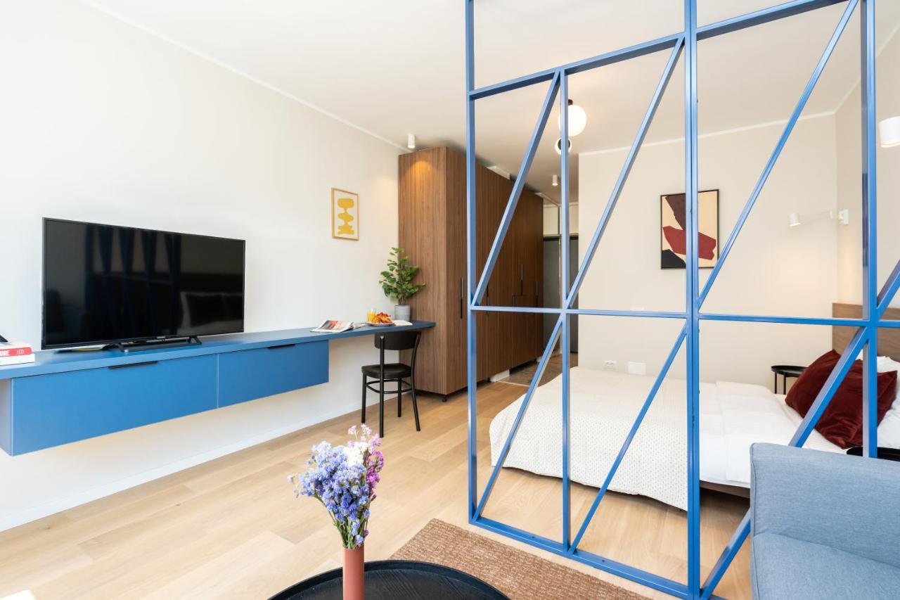 Elegant Studio In The Heart Of The Town Bukarest Kültér fotó