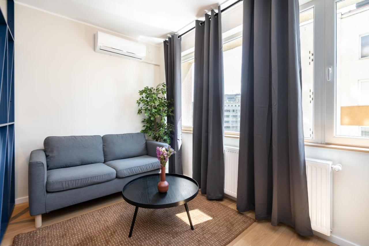 Elegant Studio In The Heart Of The Town Bukarest Kültér fotó